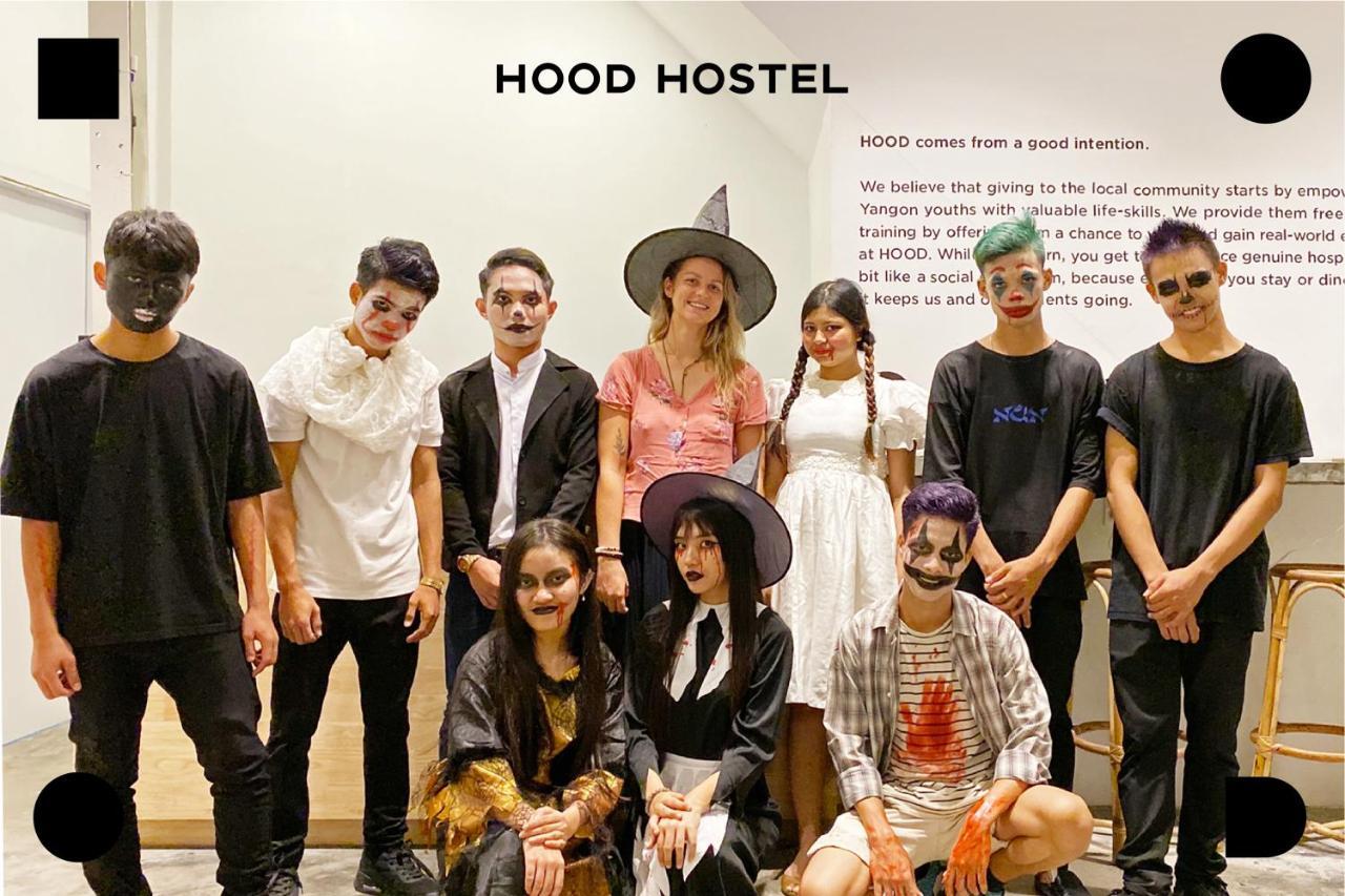 Hood Hostel Yangon Esterno foto